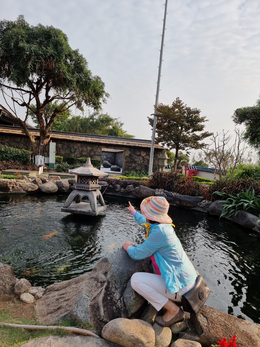 2000769928_VOY9I6A2_445bb207268304213f8b8b44a07d179b57f11529.jpg 이미지크게보기